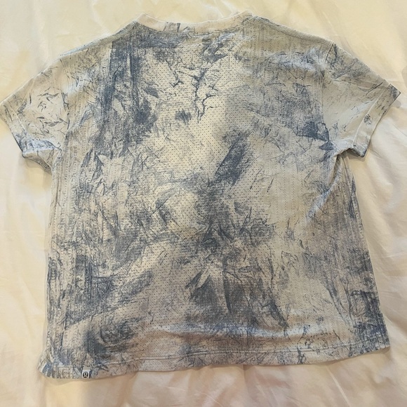 Lululemon Train to Be Short Sleeve in White/Luna Size 4 - Picture 5 of 8